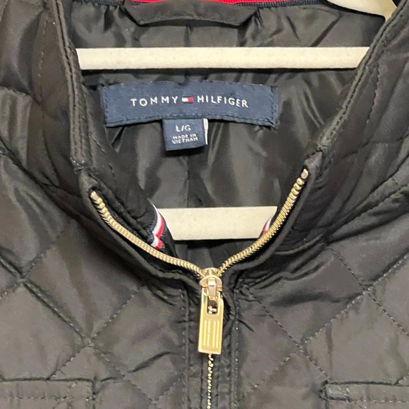 Tommy Hilfiger Women’s Black Coat. Size Large. - Picture 4 of 7